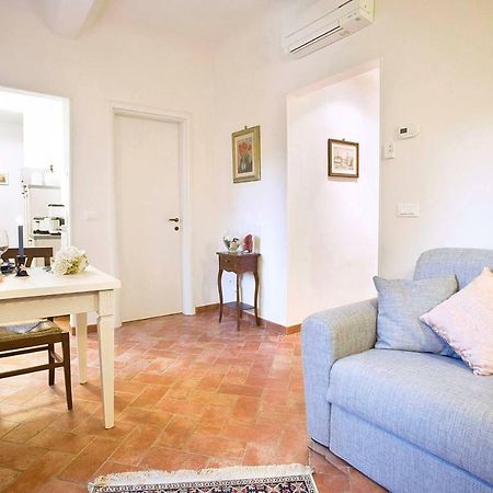 Ellen'S Cozy Apartment Firenze Bagian luar foto