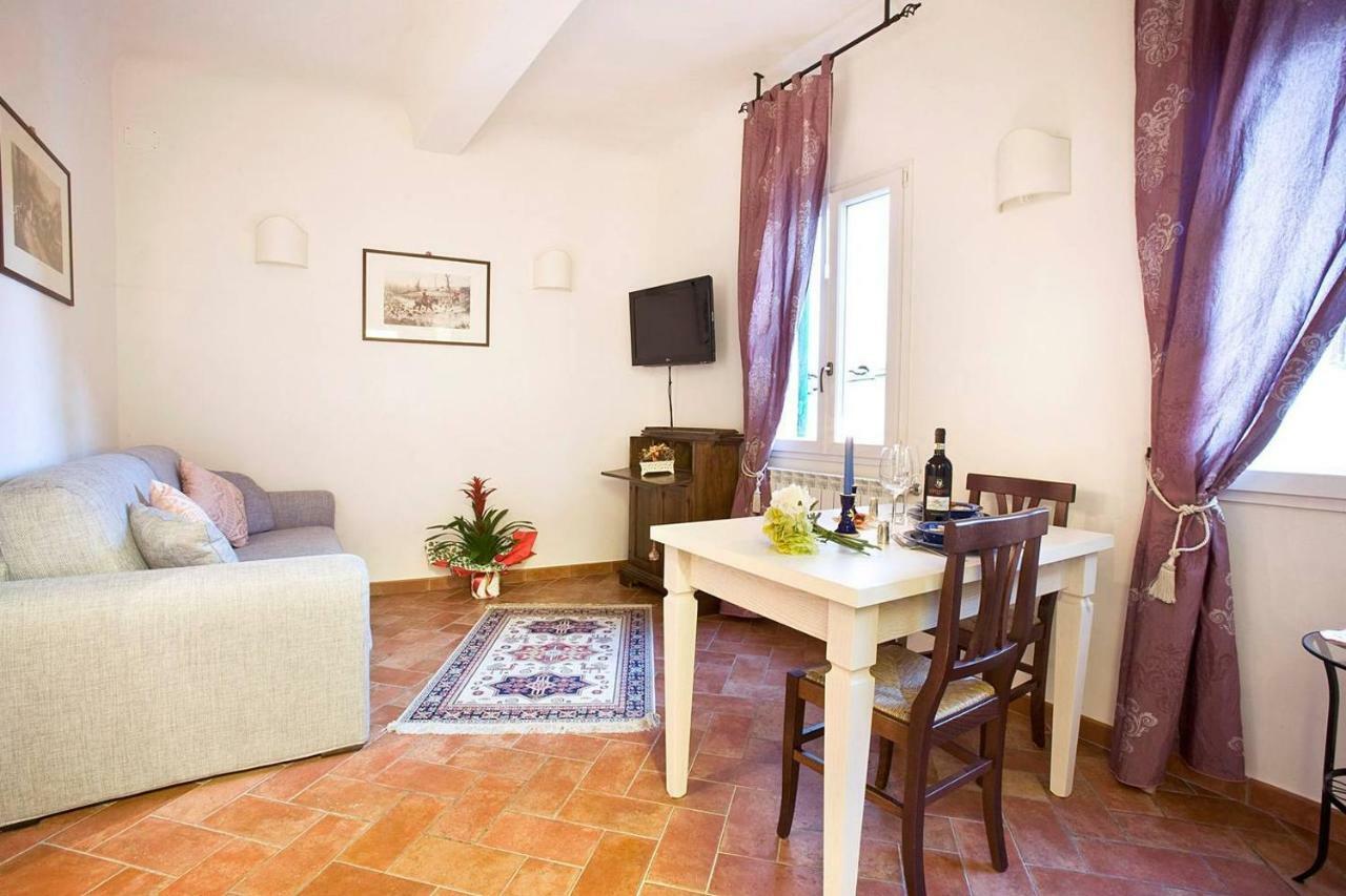 Ellen'S Cozy Apartment Firenze Bagian luar foto